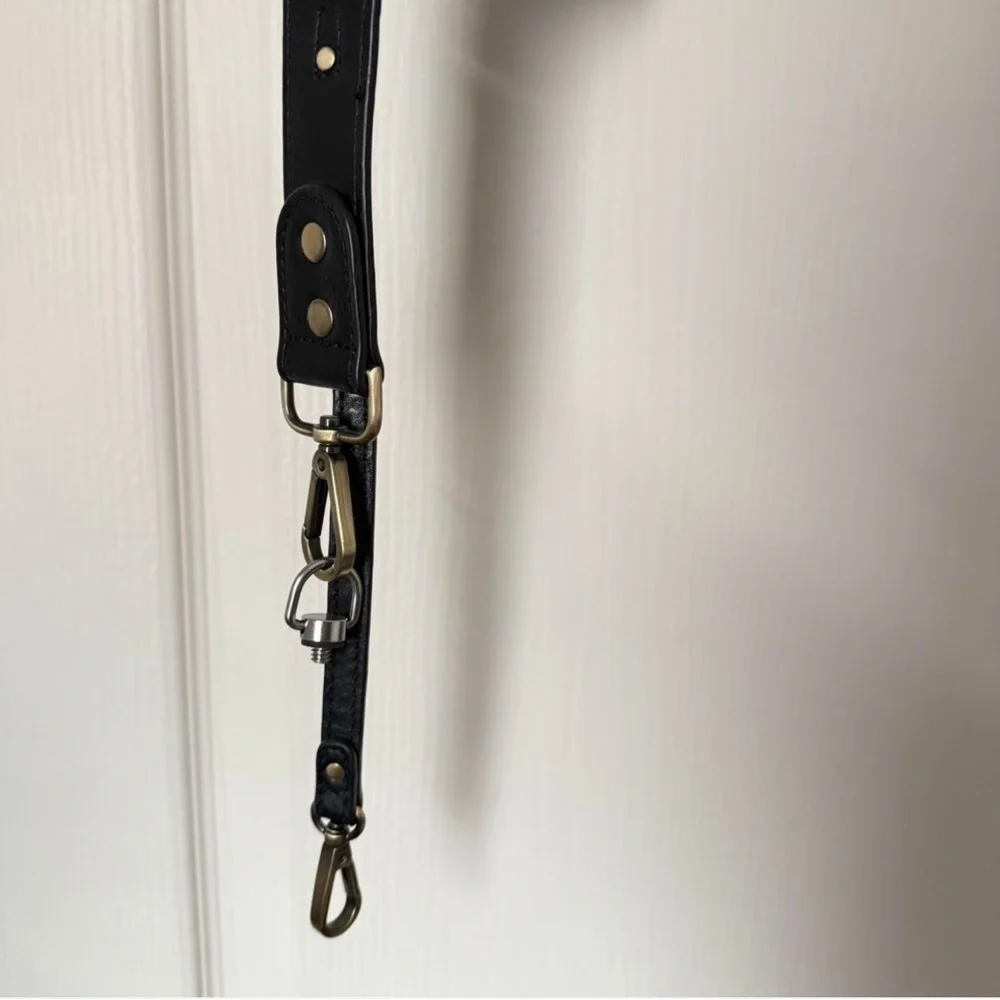 Black Dual Camera Harness